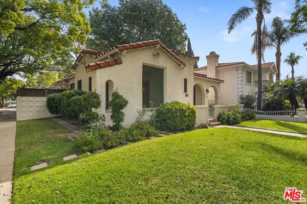 $7,395 | 2002 Kelton Avenue, Los Angeles, CA 90025