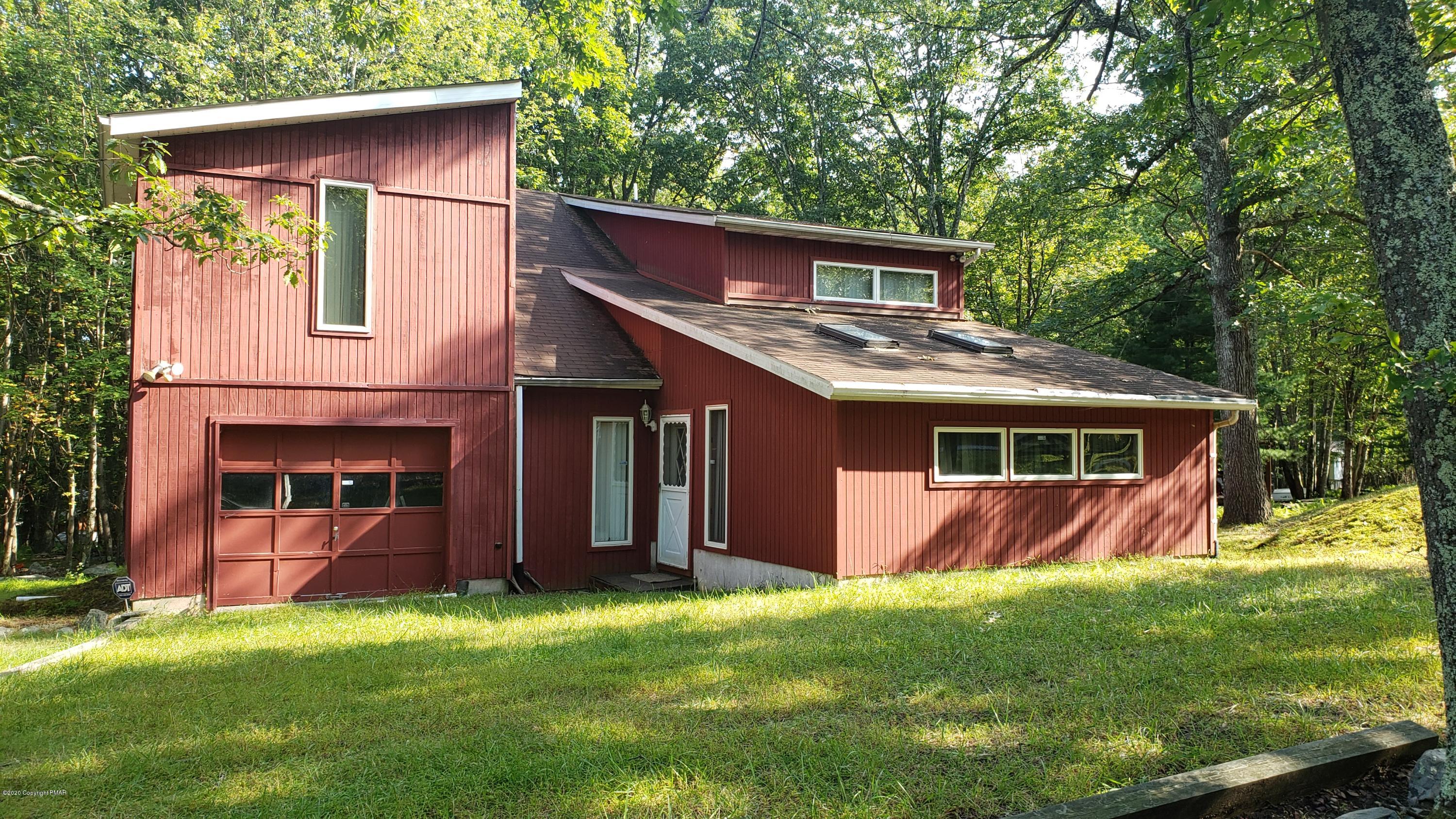 113 Morris Place Bushkill, PA 18324 - Photo 1 of 57 20200922_153228