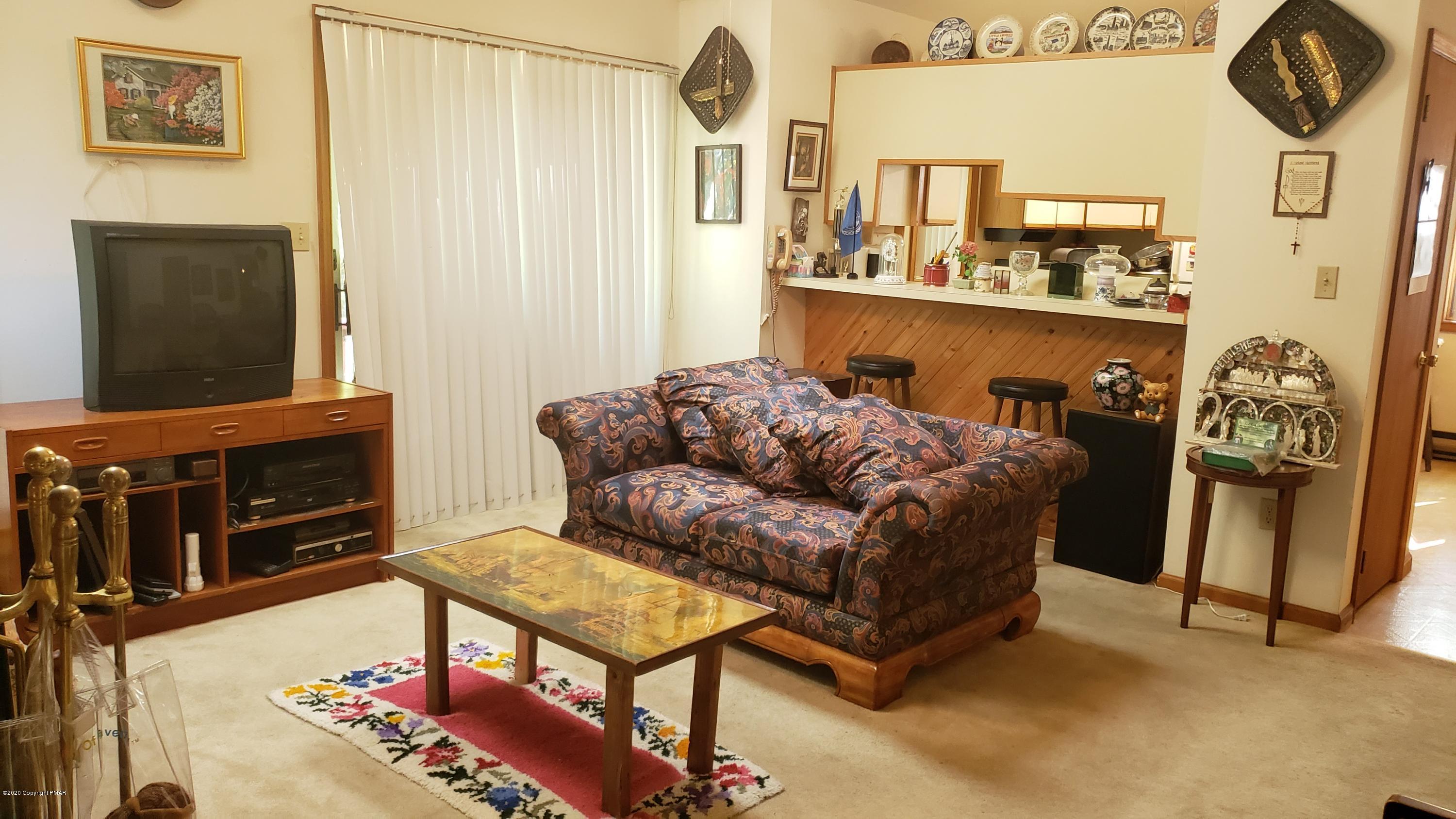 113 Morris Place Bushkill, PA 18324 - Photo 23 of 57 20200922_152707