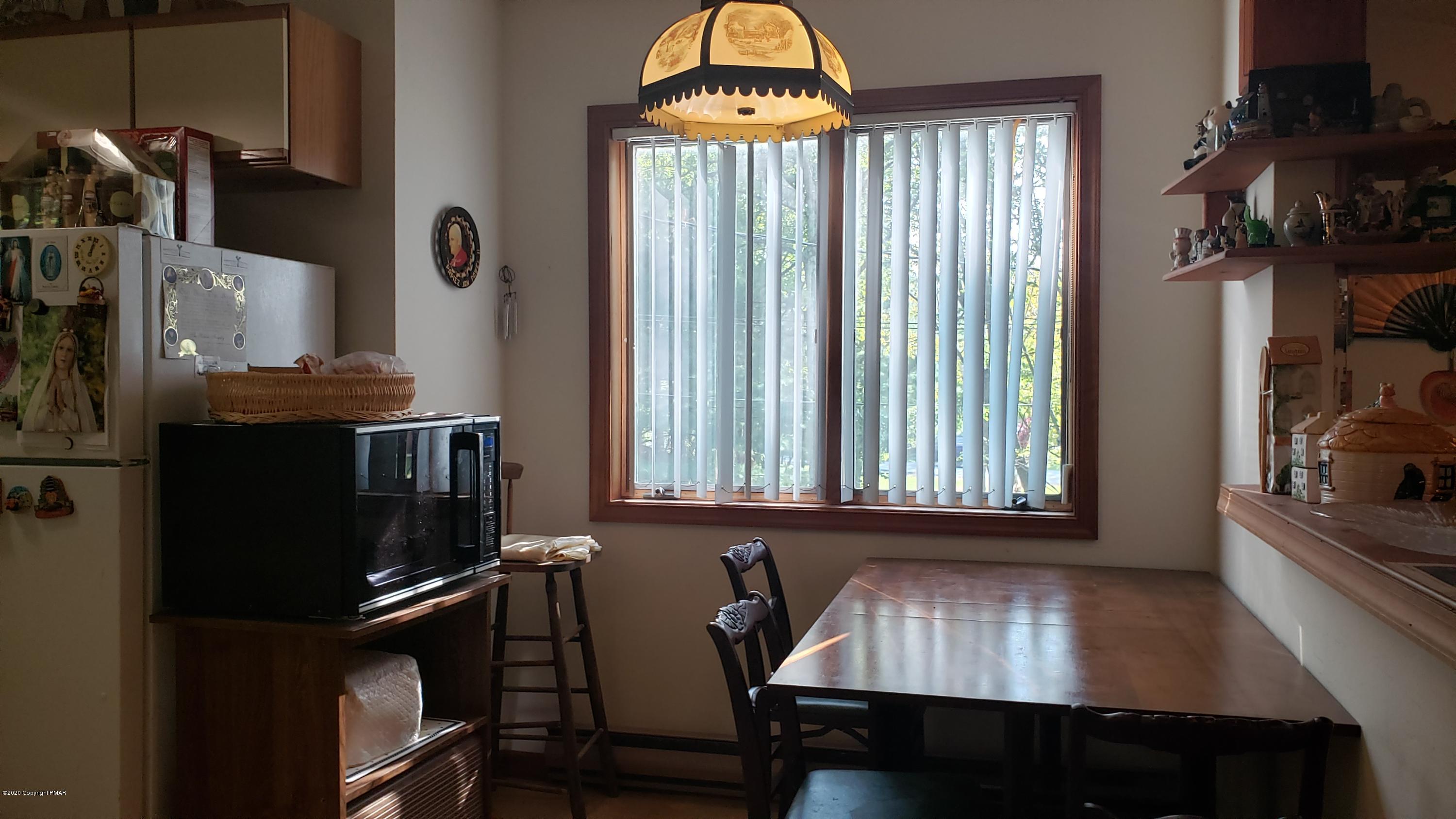 113 Morris Place Bushkill, PA 18324 - Photo 35 of 57 20200922_152516