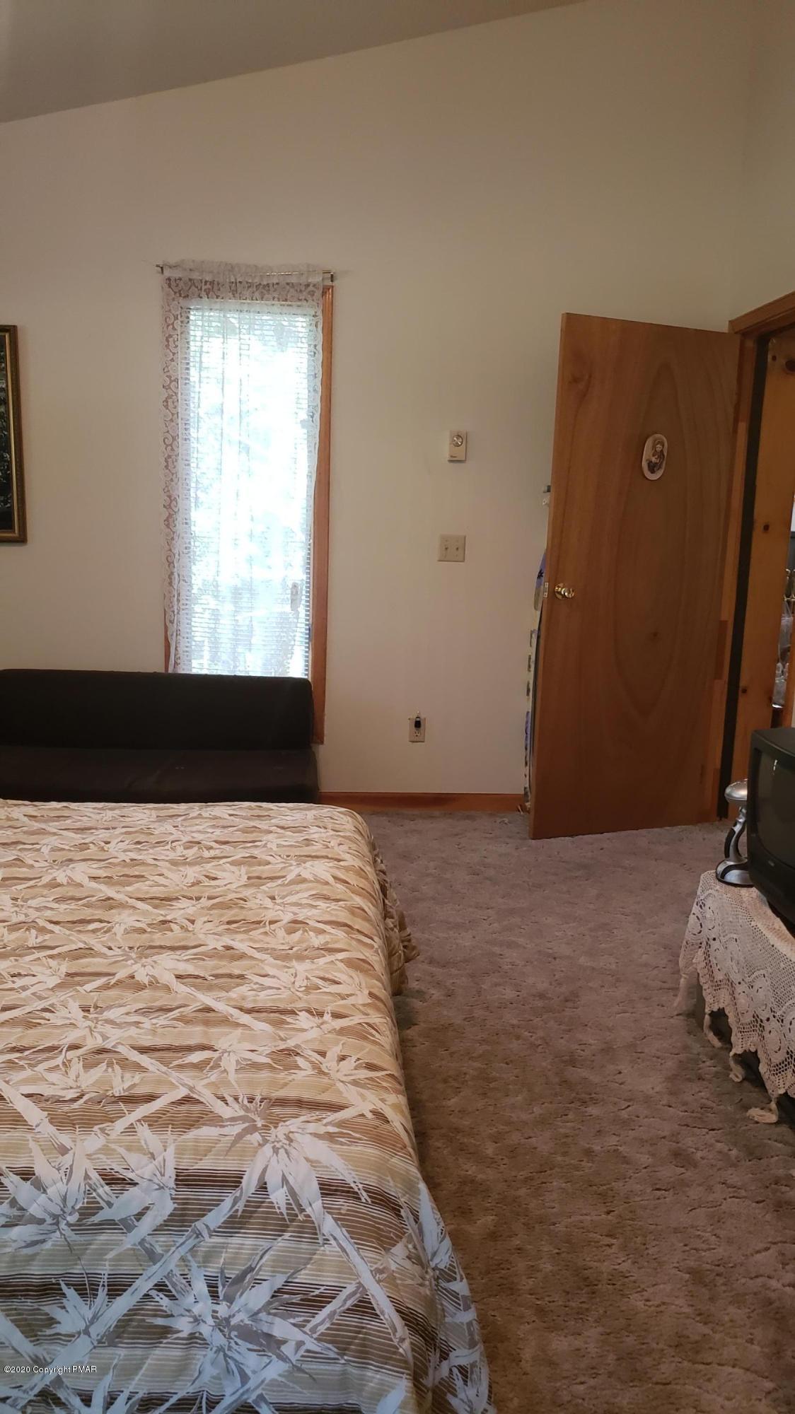 113 Morris Place Bushkill, PA 18324 - Photo 38 of 57 20200922_152654