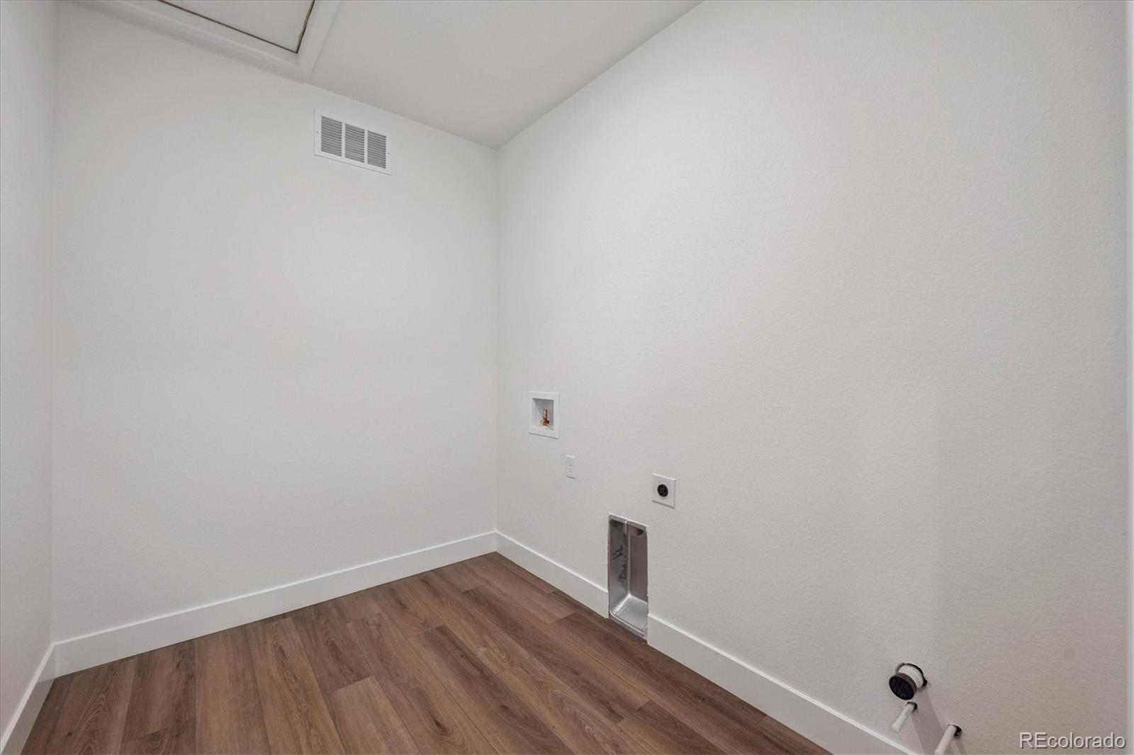 1353 Lumber Ridge Circle South Erie, CO 80516 - Photo 5 of 21