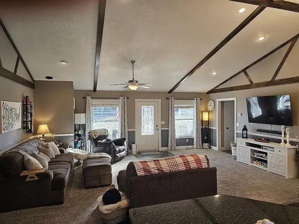$440,000 | 4427 Steelman Road, Summersville, MO 65571