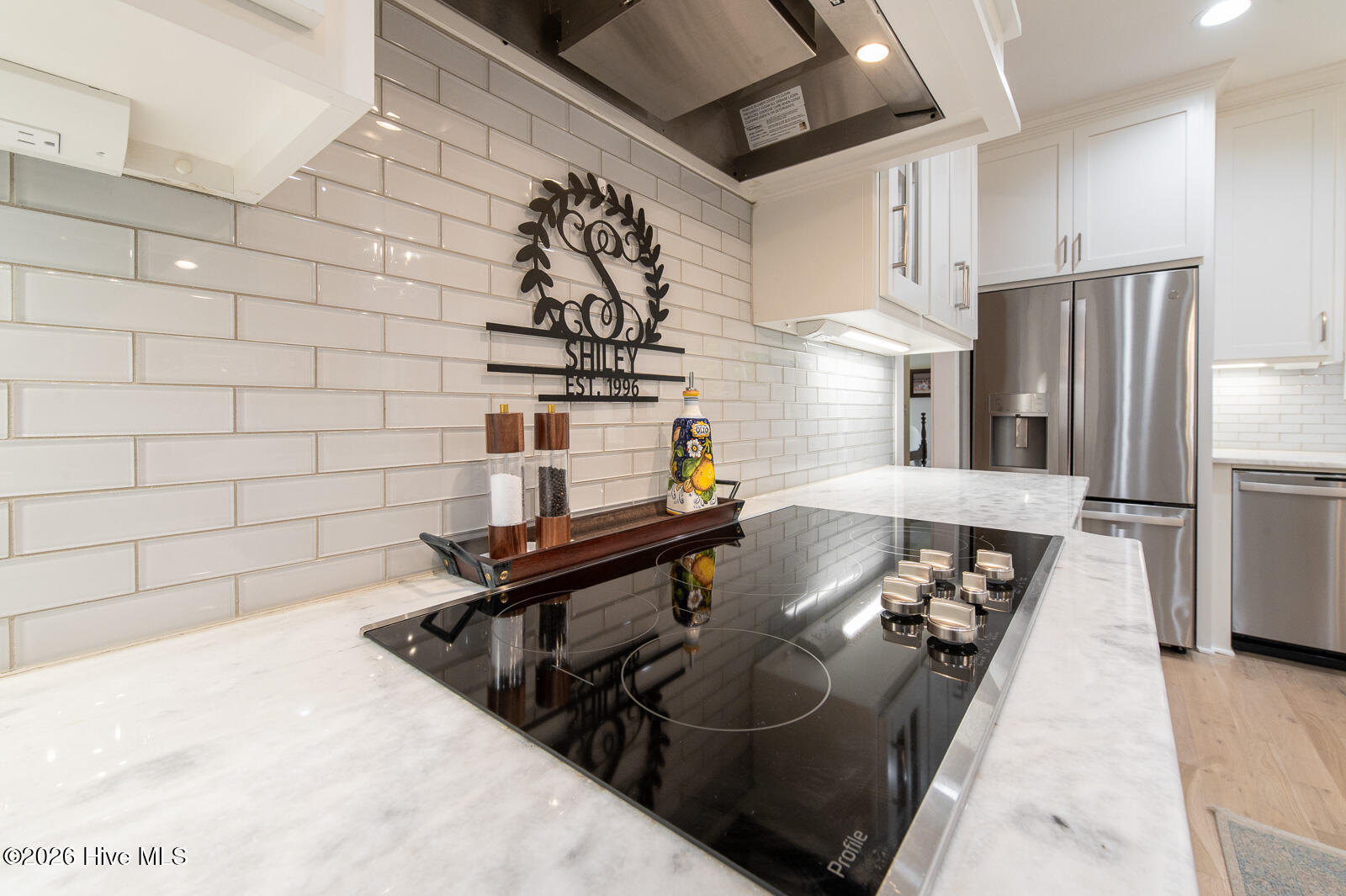 846 Briggs Road North Augusta, SC 29860 - Photo 7 of 58 Tiled Backsplash & Cooktop!