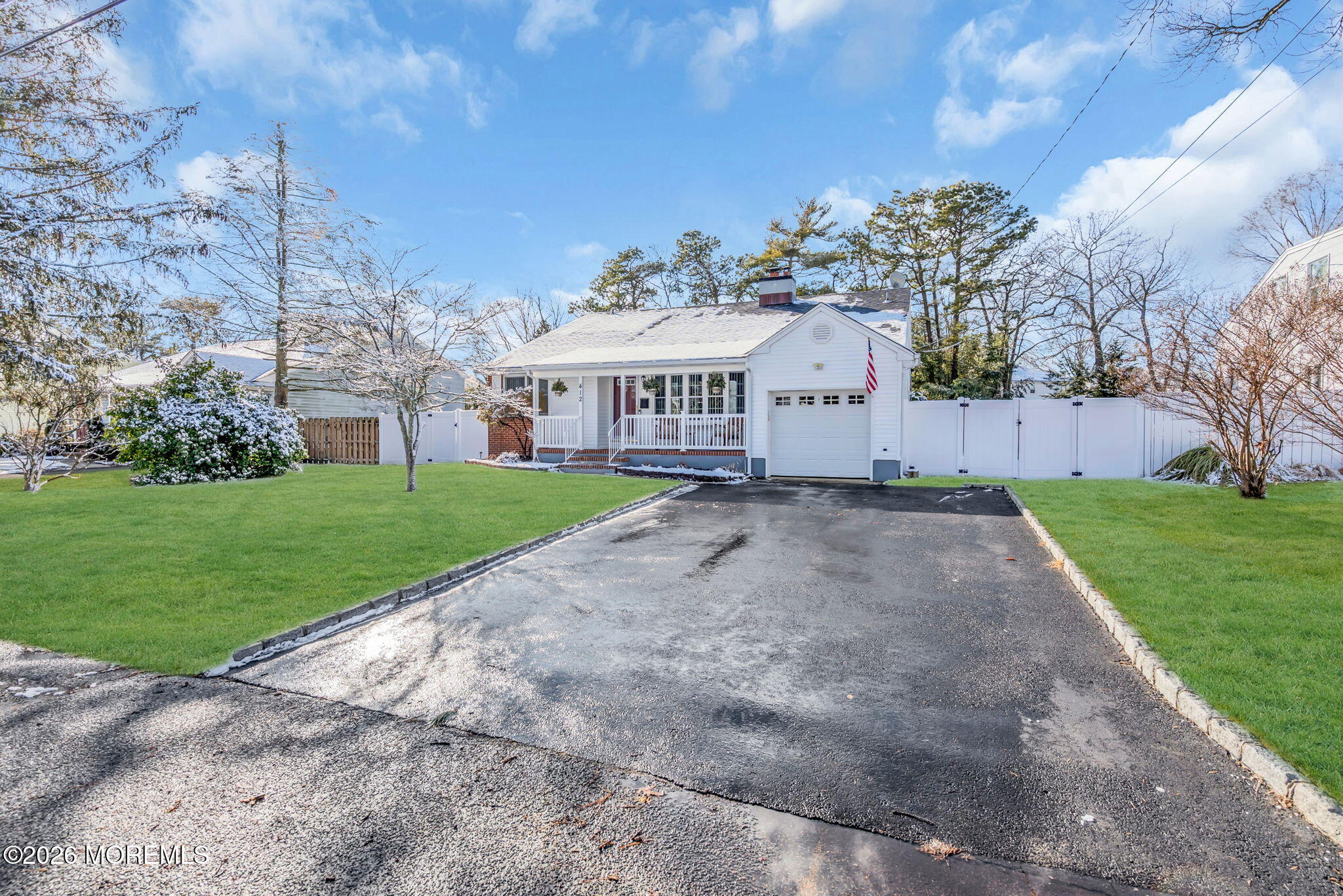 412 Bella Vista Road Brick, NJ 08724 - Photo 4 of 25 39-web-or-mls-DSC05265-1