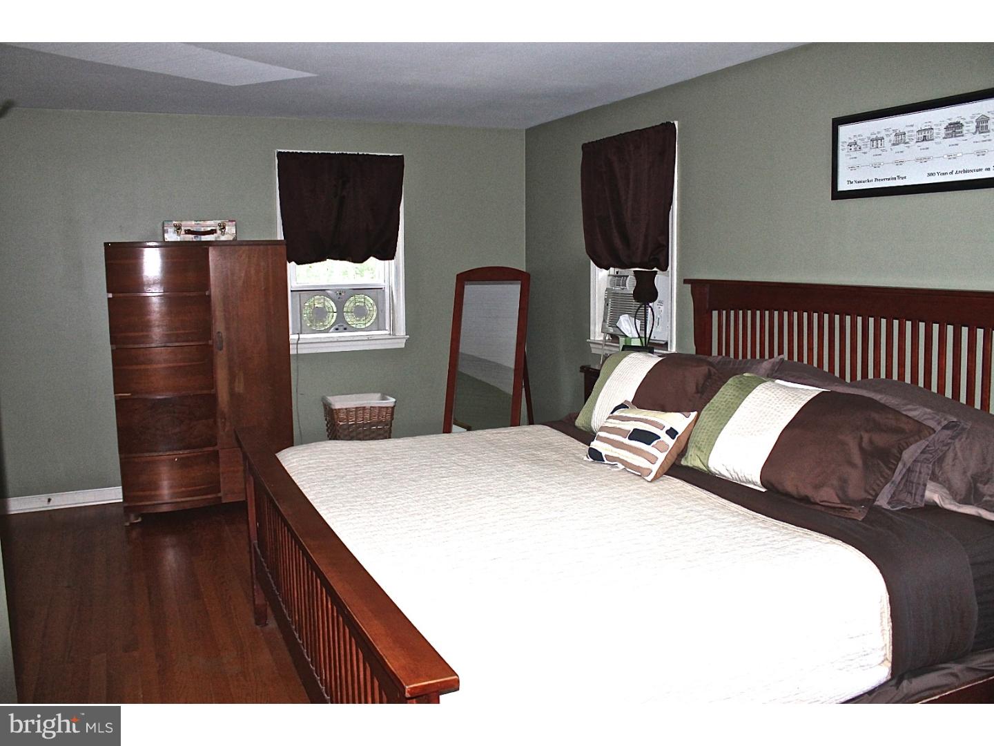1536 Markley Road Pennsburg, PA 18073 - Photo 15 of 24 Bedroom - Main