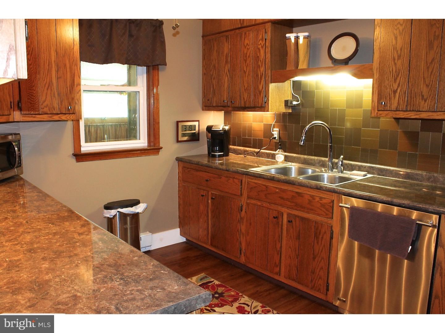 1536 Markley Road Pennsburg, PA 18073 - Photo 9 of 24 Kitchen