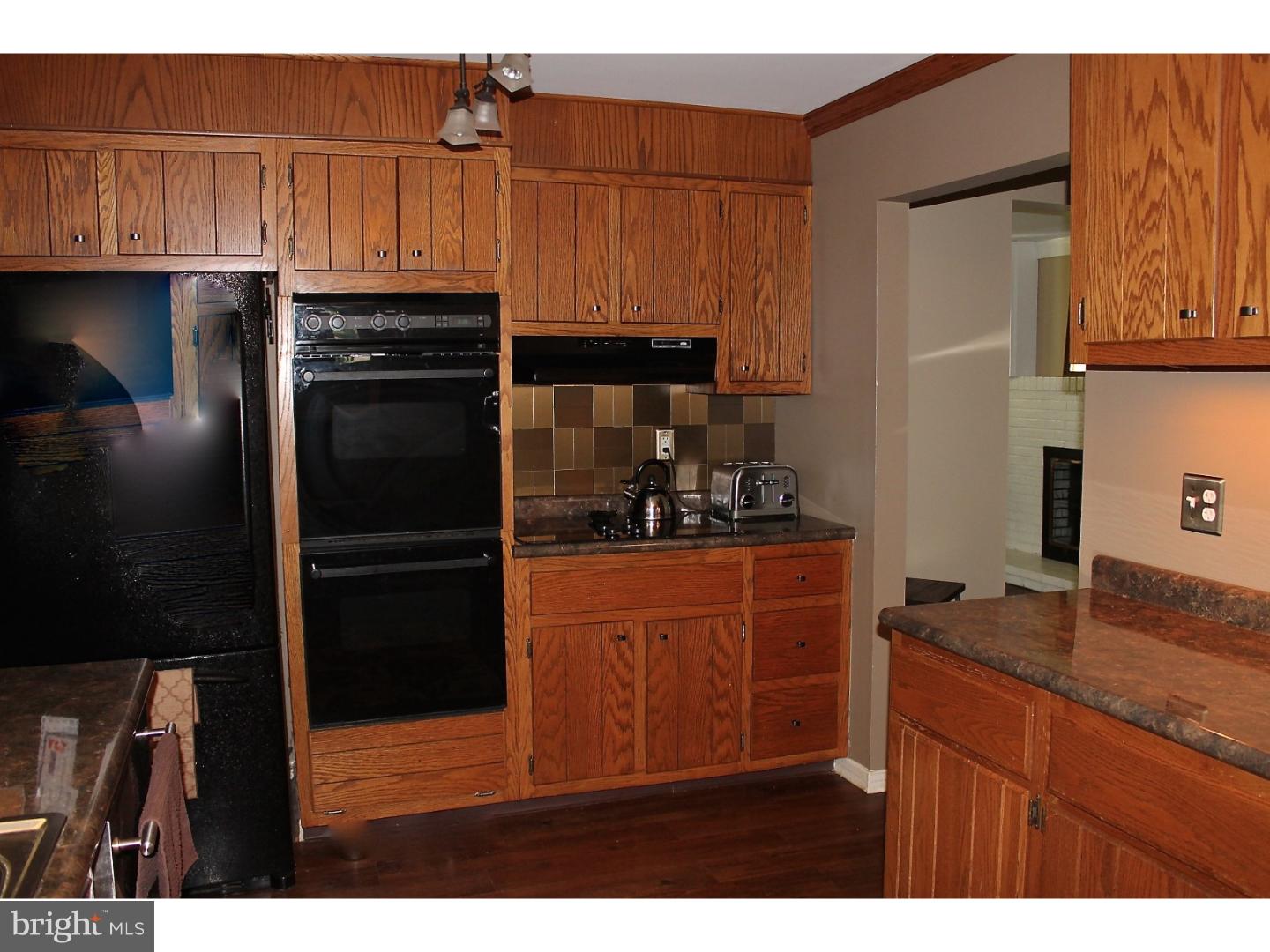 1536 Markley Road Pennsburg, PA 18073 - Photo 10 of 24 Kitchen