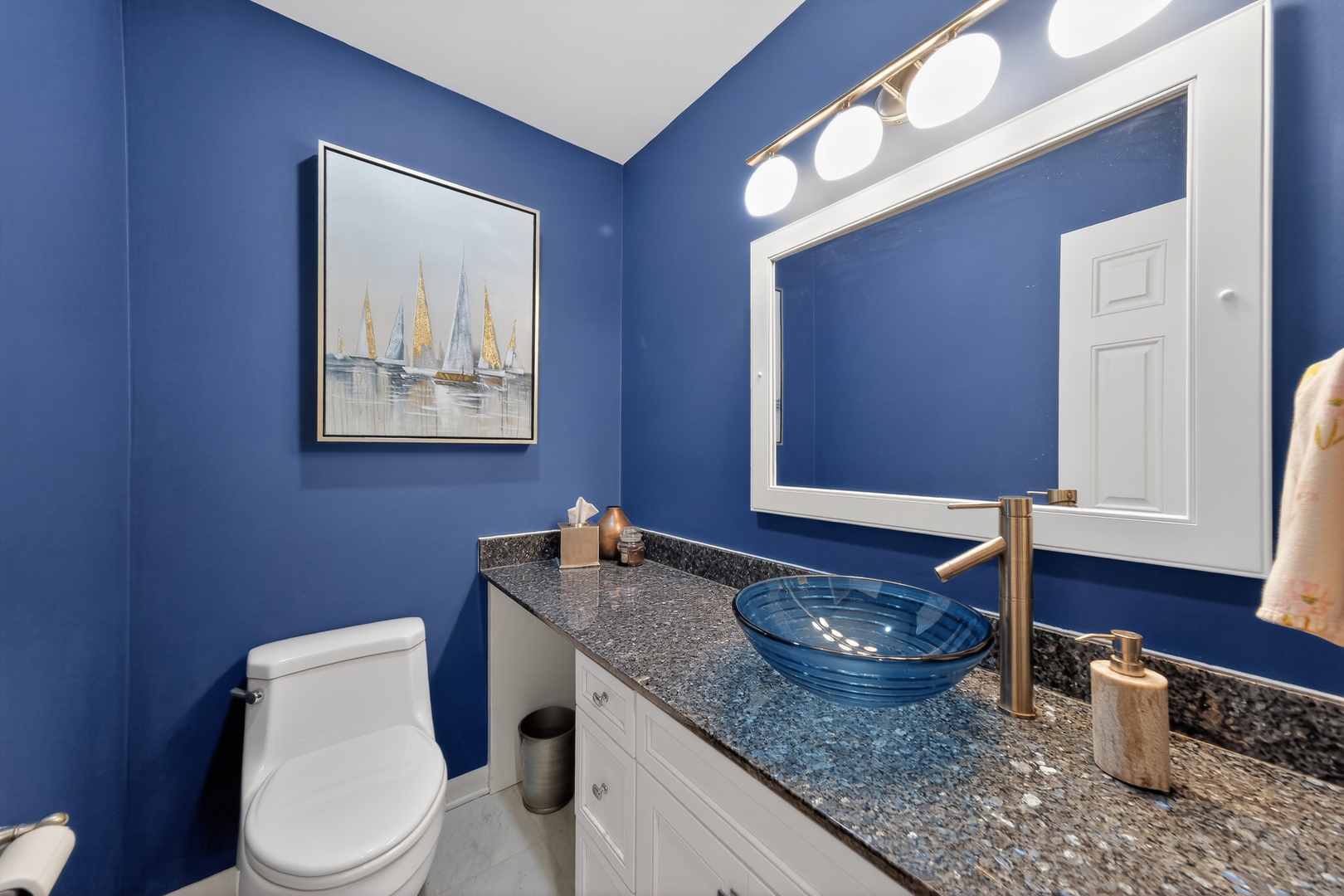2011 North Halsted Street, Unit 34 Chicago, IL 60614 - Photo 14 of 15