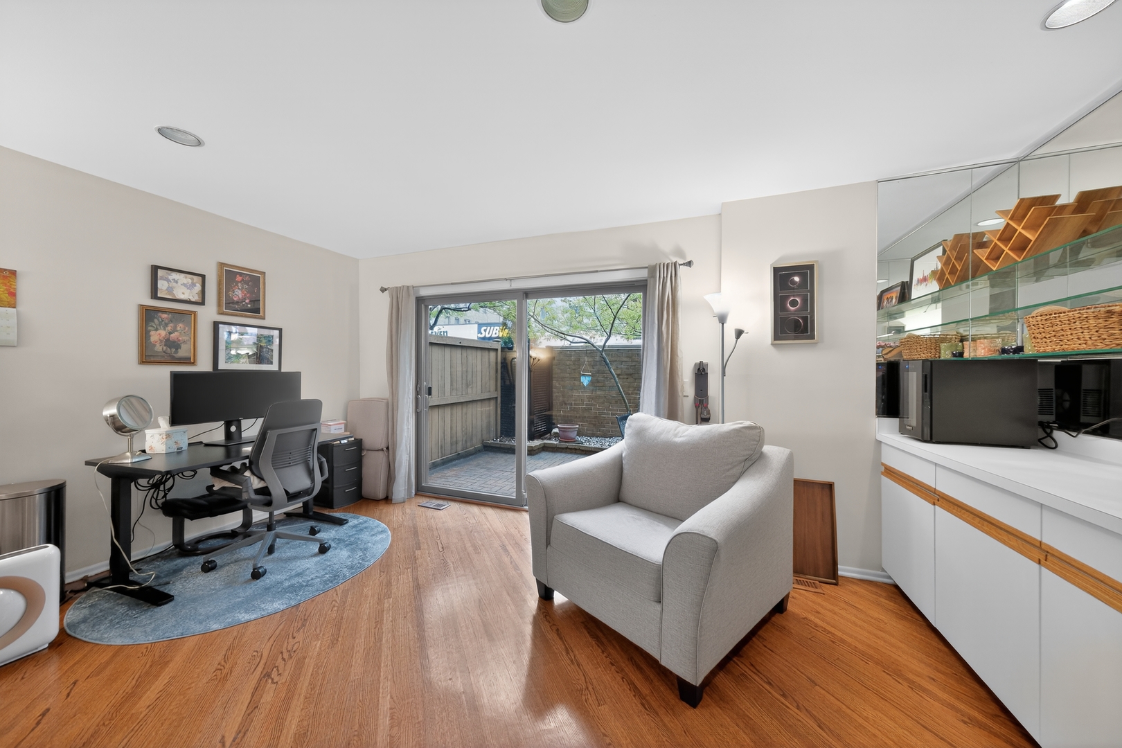 2011 North Halsted Street, Unit 34 Chicago, IL 60614 - Photo 6 of 15