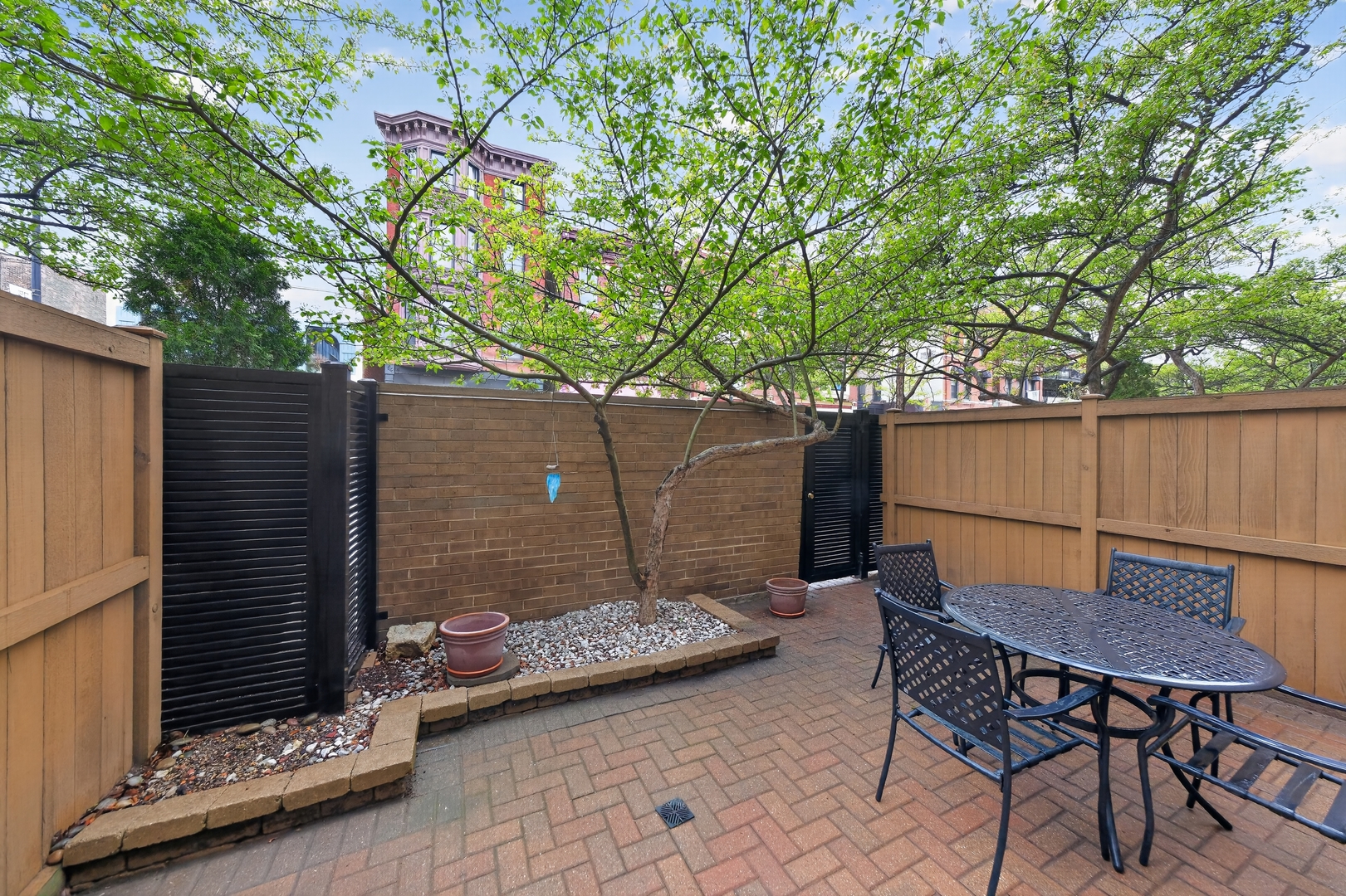 2011 North Halsted Street, Unit 34 Chicago, IL 60614 - Photo 10 of 15