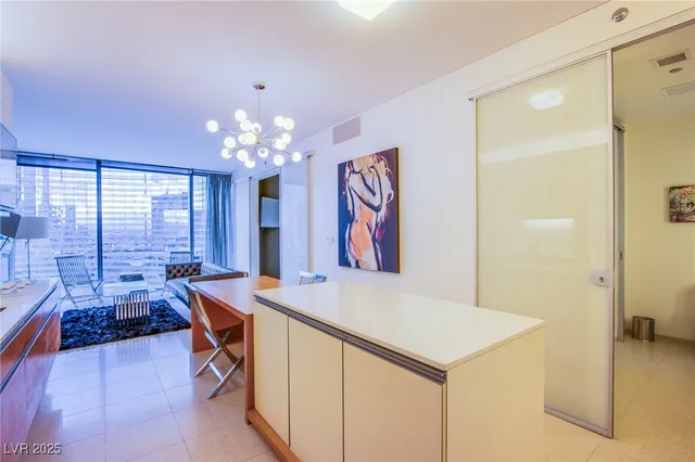 $3,500 | 3726 South Las Vegas Boulevard, Unit 1403, Las Vegas, NV 89158