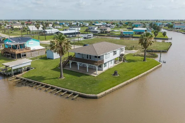 $319,862 | 1304 County Road 202, Sargent, TX 77414