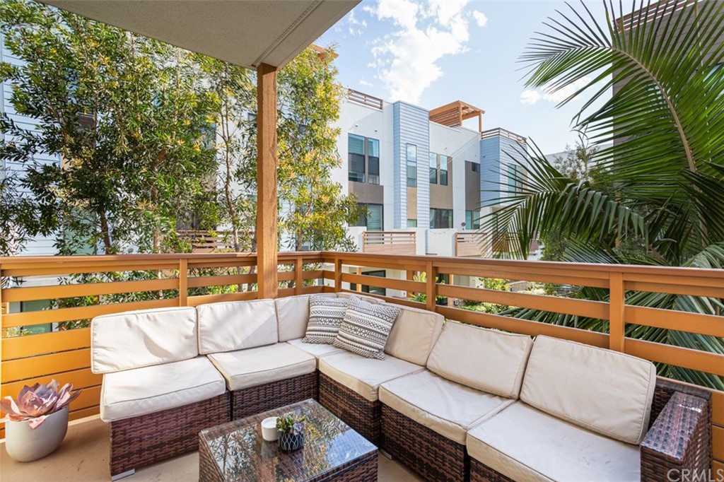 1676 Grand View Costa Mesa, CA 92627 - Photo 14 of 31