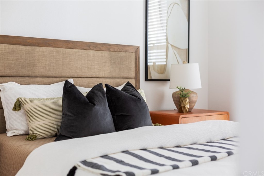 1676 Grand View Costa Mesa, CA 92627 - Photo 25 of 31