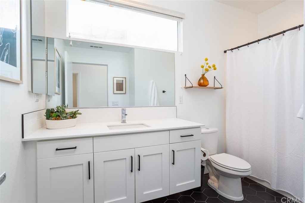 1676 Grand View Costa Mesa, CA 92627 - Photo 26 of 31