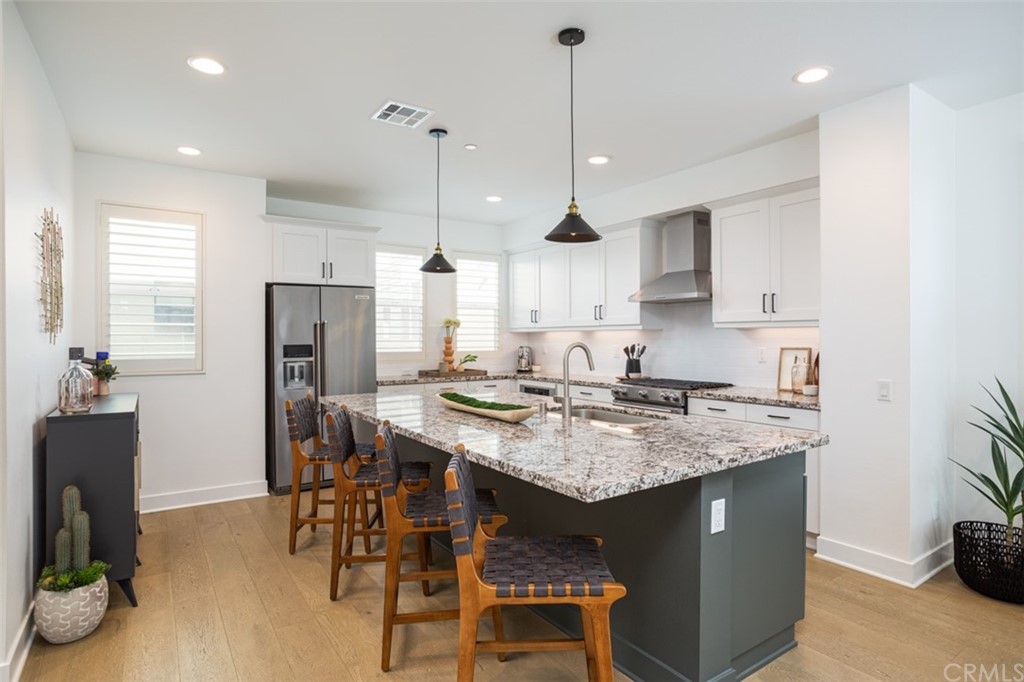 1676 Grand View Costa Mesa, CA 92627 - Photo 7 of 31