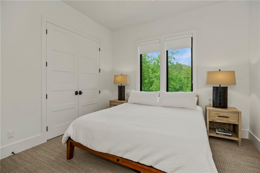 4951 Northwest Canyon Road Lee's Summit, MO 64064 - Photo 19 of 57