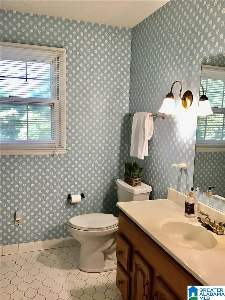 3405 Wren Road Birmingham, AL 35243 - Photo 13 of 21