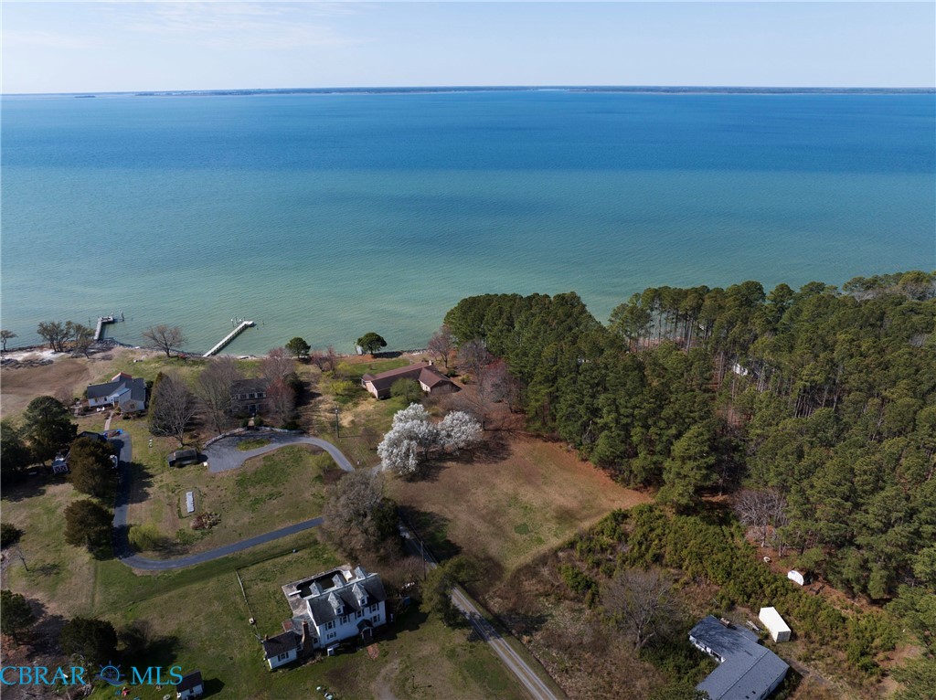 954 Bar Neck Road Port Haywood, VA 23138 - Photo 4 of 50