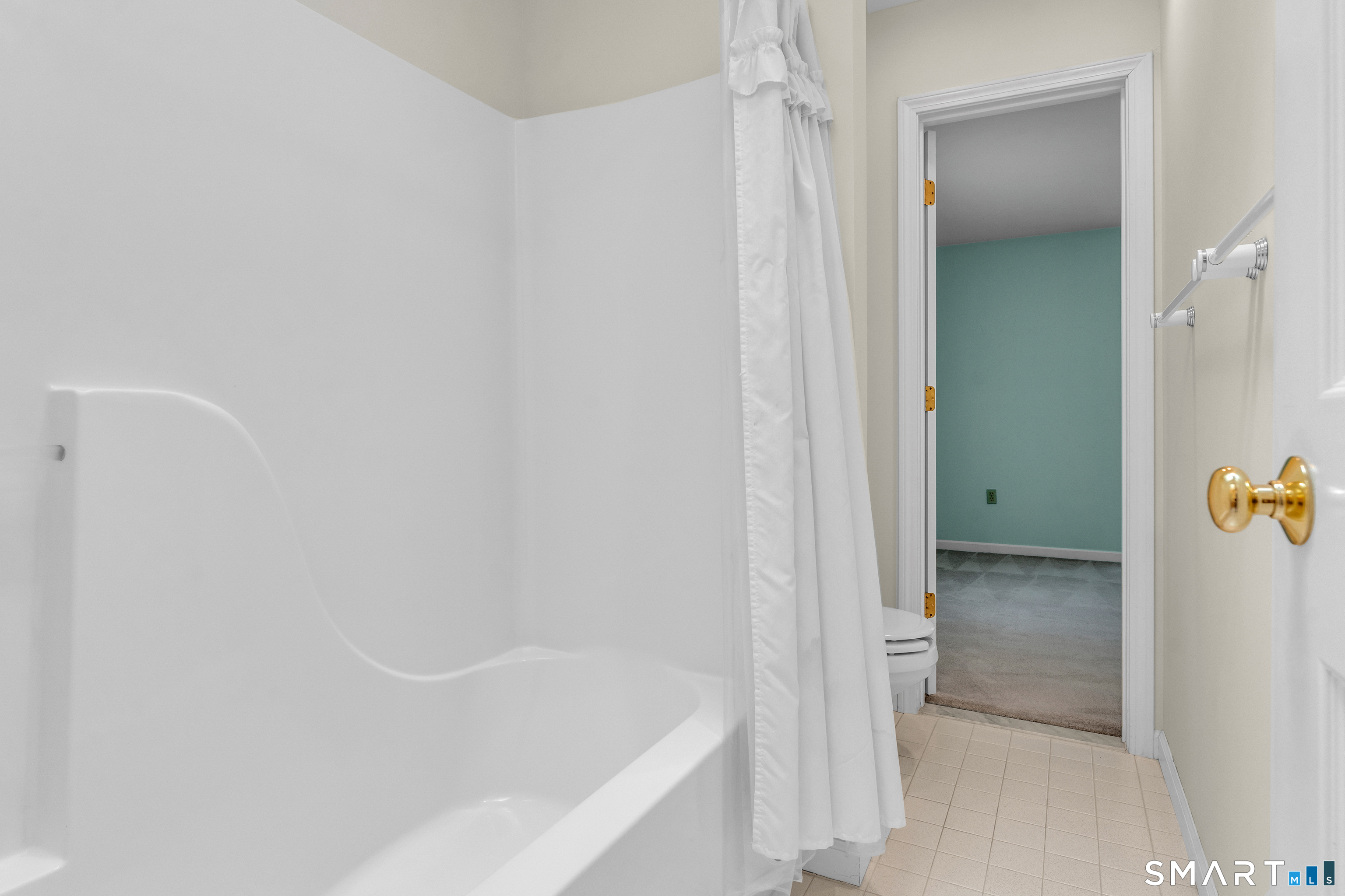 46 Spring Rock Road East Lyme, CT 06333 - Photo 27 of 40