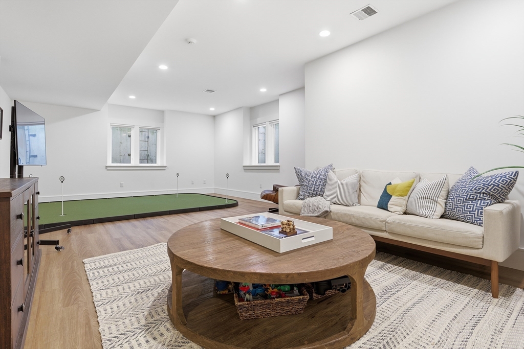25 Stow Street Concord, MA 01742 - Photo 28 of 36