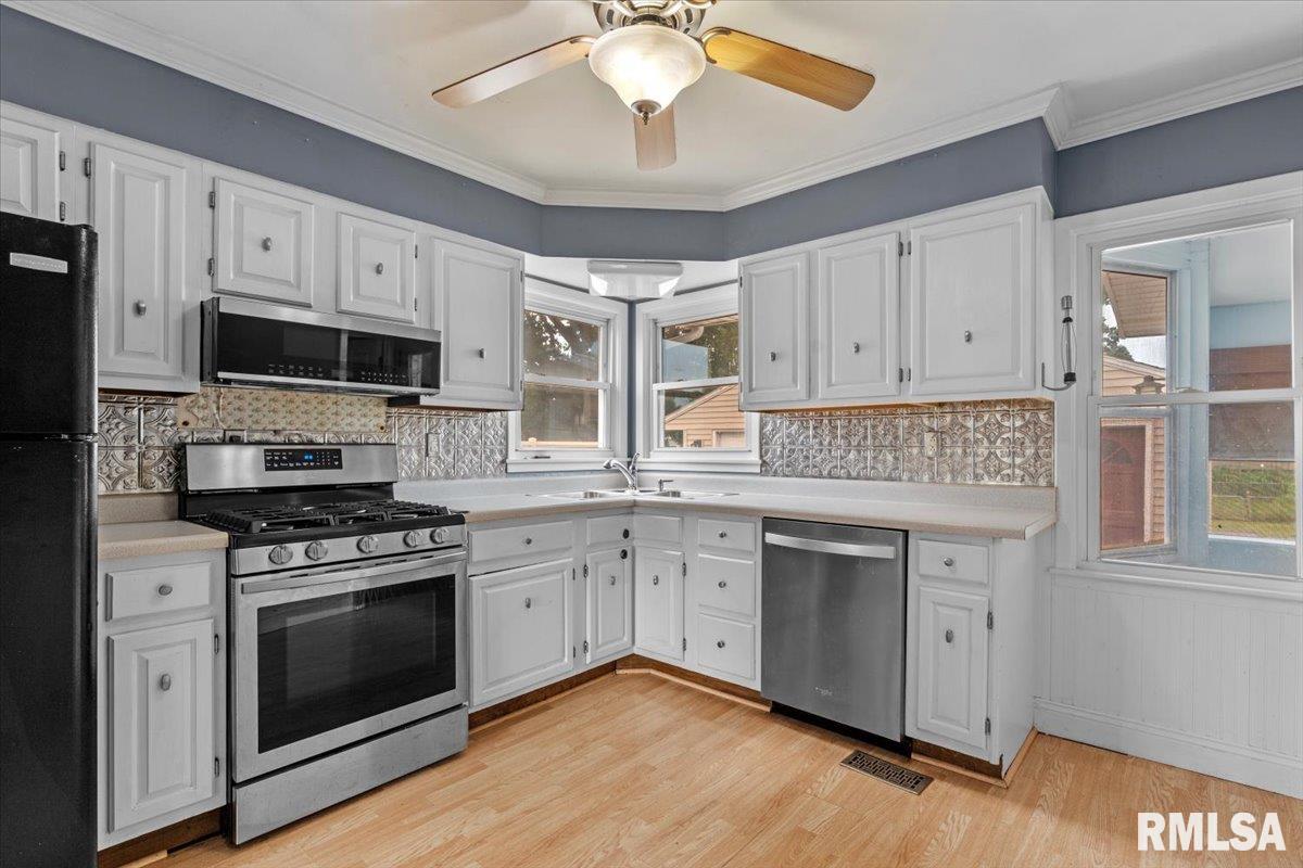 3601 Stanton Street Springfield, IL 62703 - Photo 10 of 35 Gallery Image 10