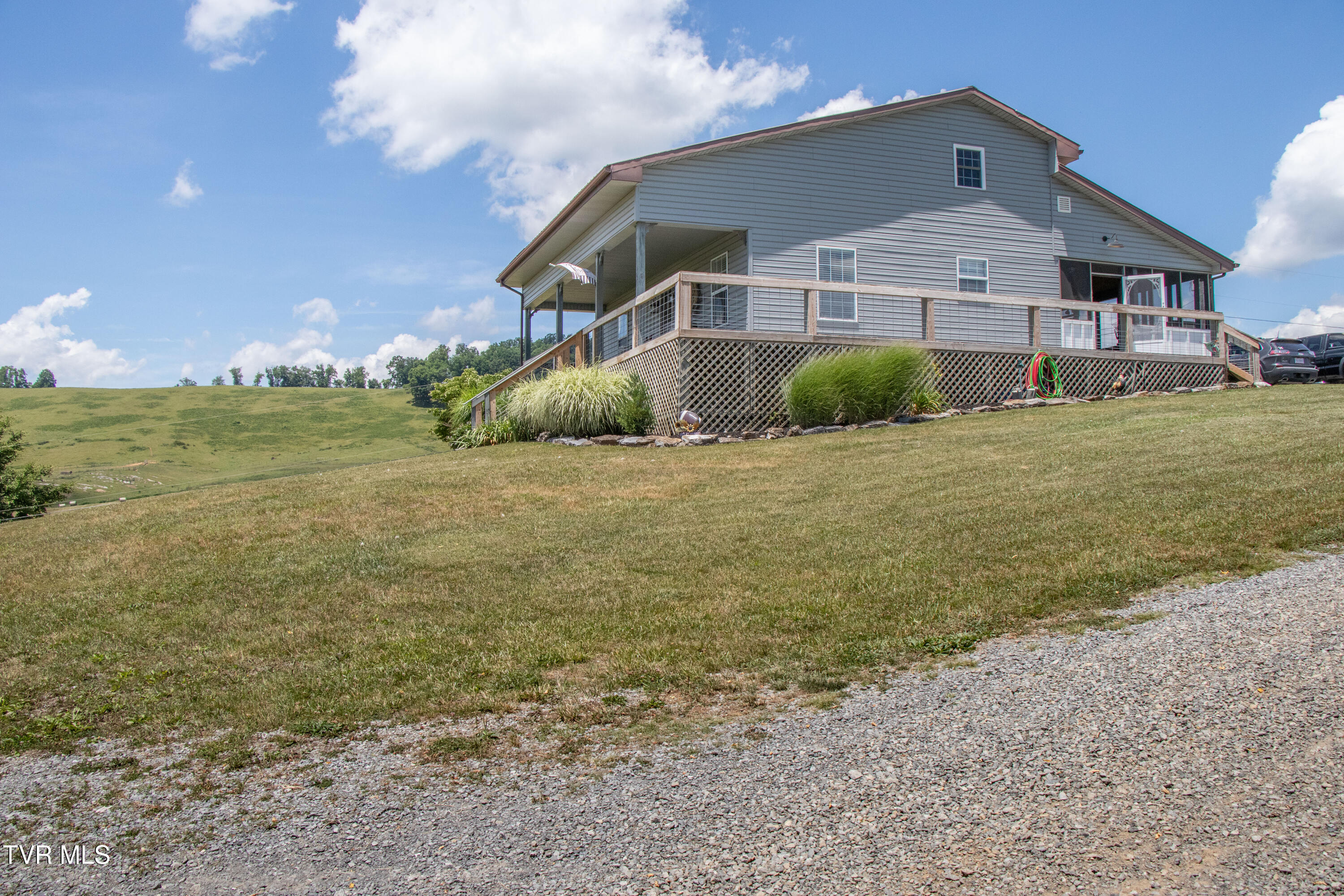 27069 Northridge Road Meadowview, VA 24361 - Photo 4 of 61 Northridge-5