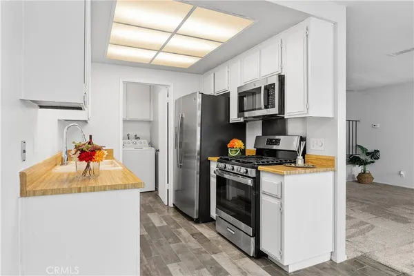 $599,000 | 20453 Elm Hill Lane, Unit 26, Yorba Linda, CA 92886