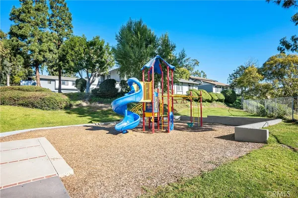 $599,000 | 20453 Elm Hill Lane, Unit 26, Yorba Linda, CA 92886
