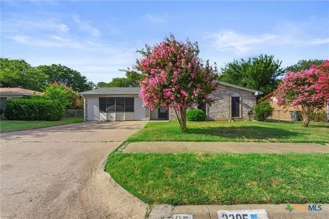 $209,900 | 2305 John Road, Killeen, TX 76543