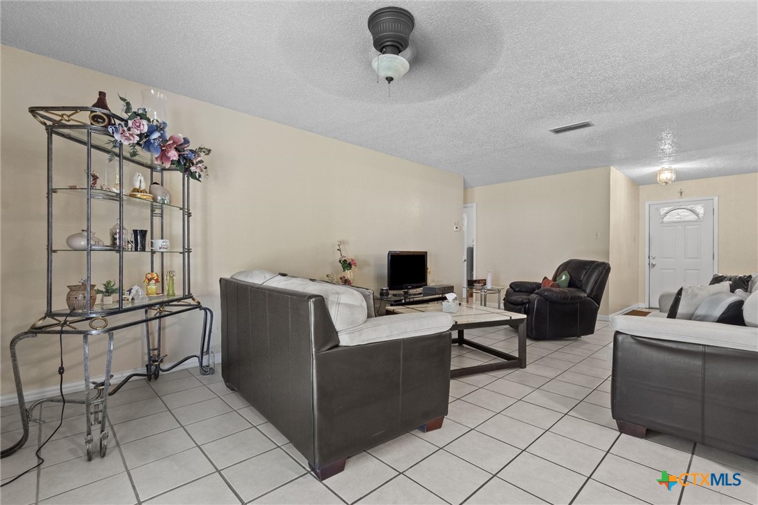 2305 John Road Killeen, TX 76543 - Photo 12 of 35