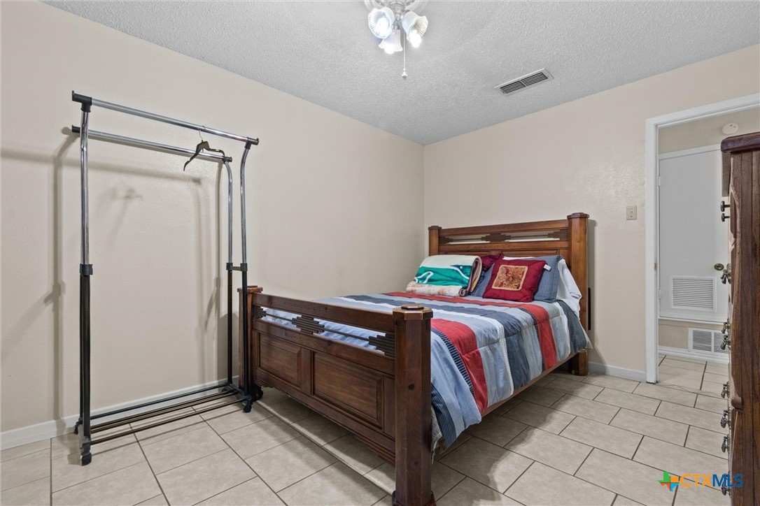 2305 John Road Killeen, TX 76543 - Photo 22 of 35