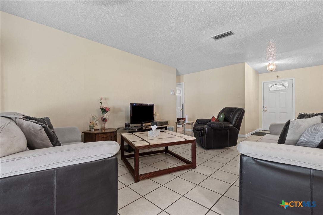 2305 John Road Killeen, TX 76543 - Photo 10 of 35