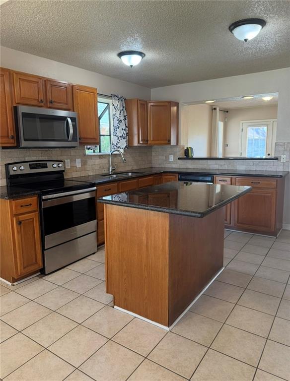 1822 Kings Row Slidell, LA 70461 - Photo 13 of 34