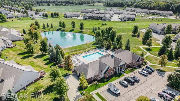 $294,900 | 22056 Andover Drive, Unit 93, Macomb, MI 48042