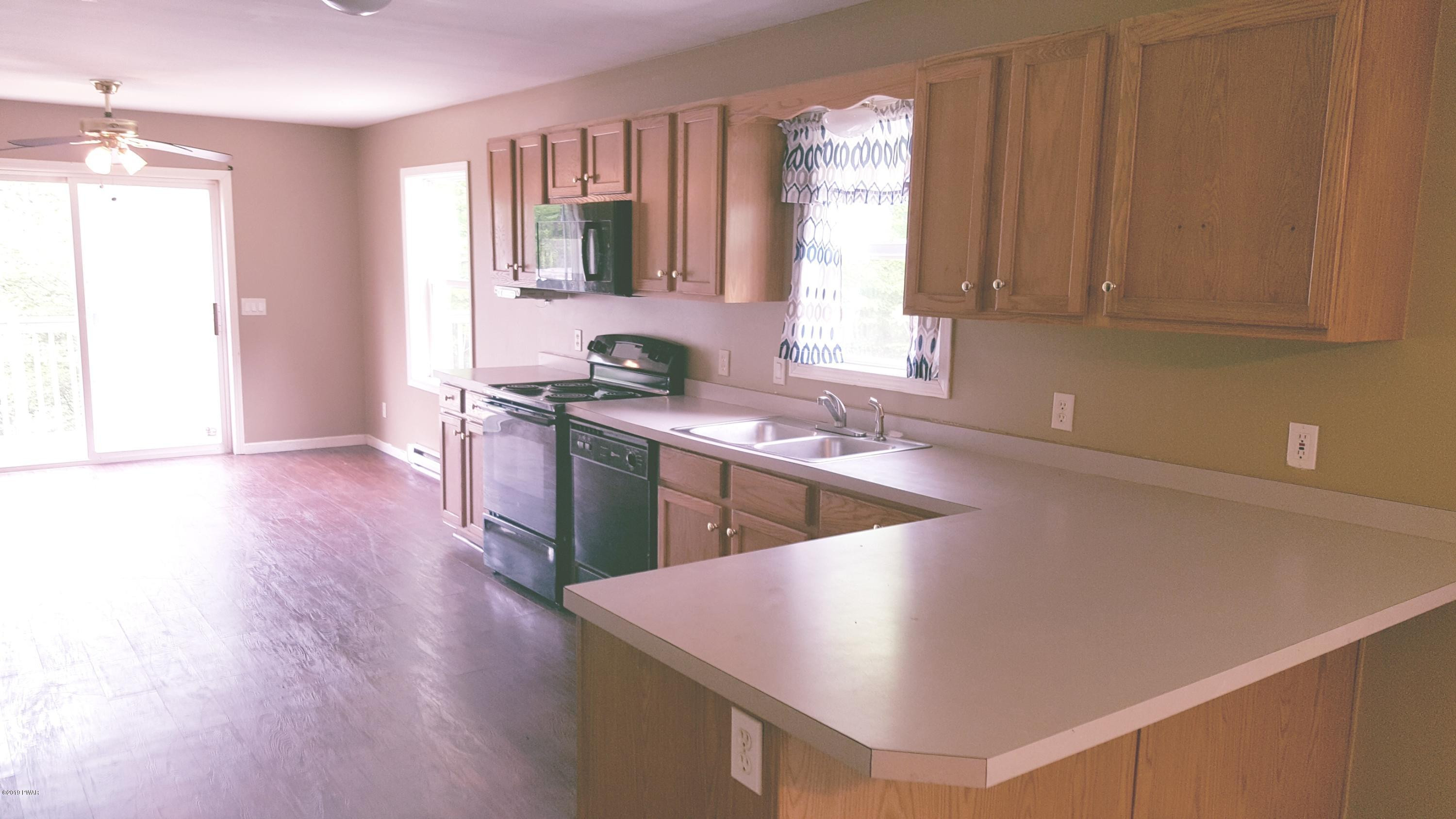 219 Hathaway Road Equinunk, PA 18417 - Photo 16 of 65