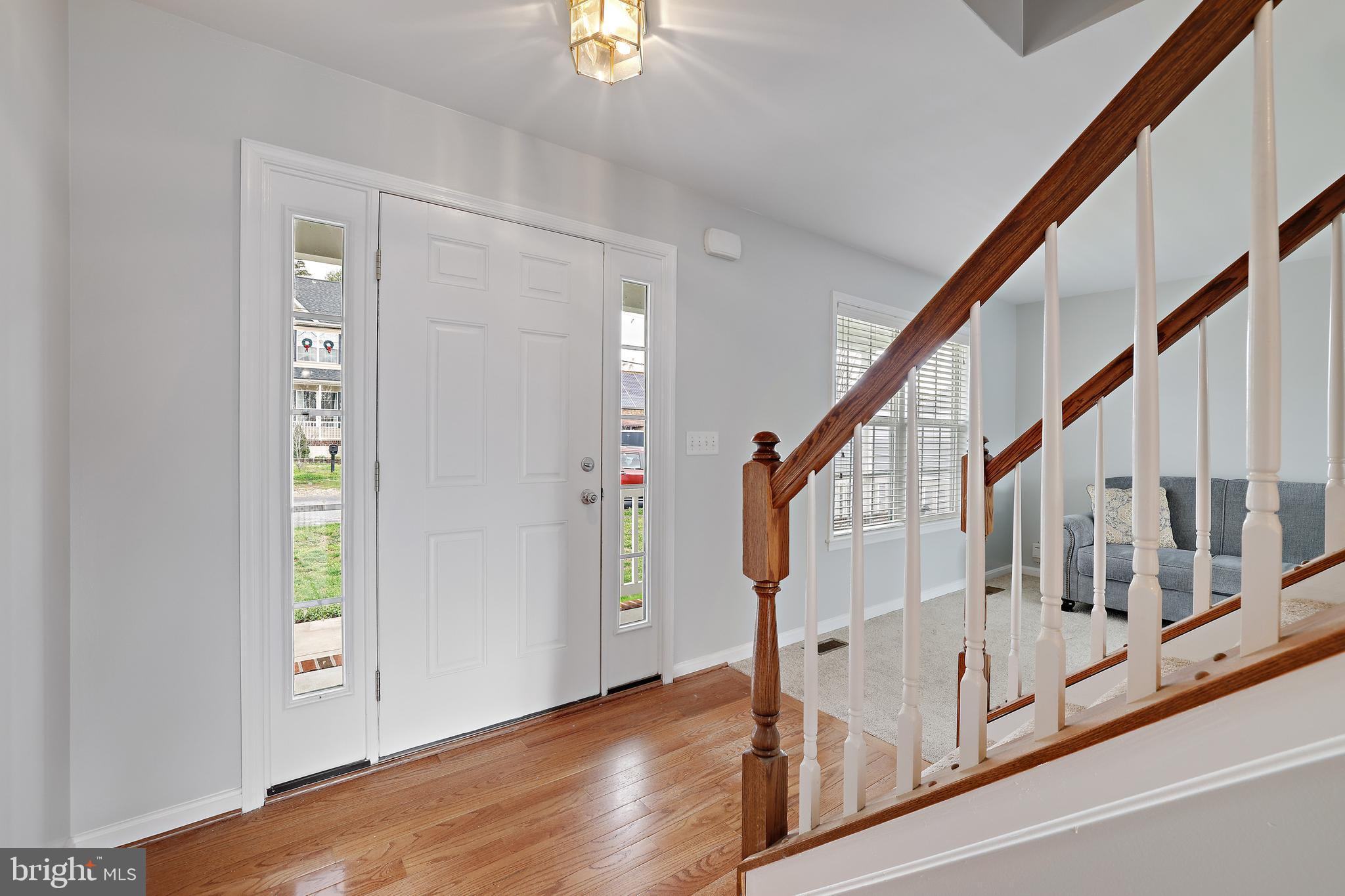 253 Carroll Road Pasadena, MD 21122 - Photo 3 of 40