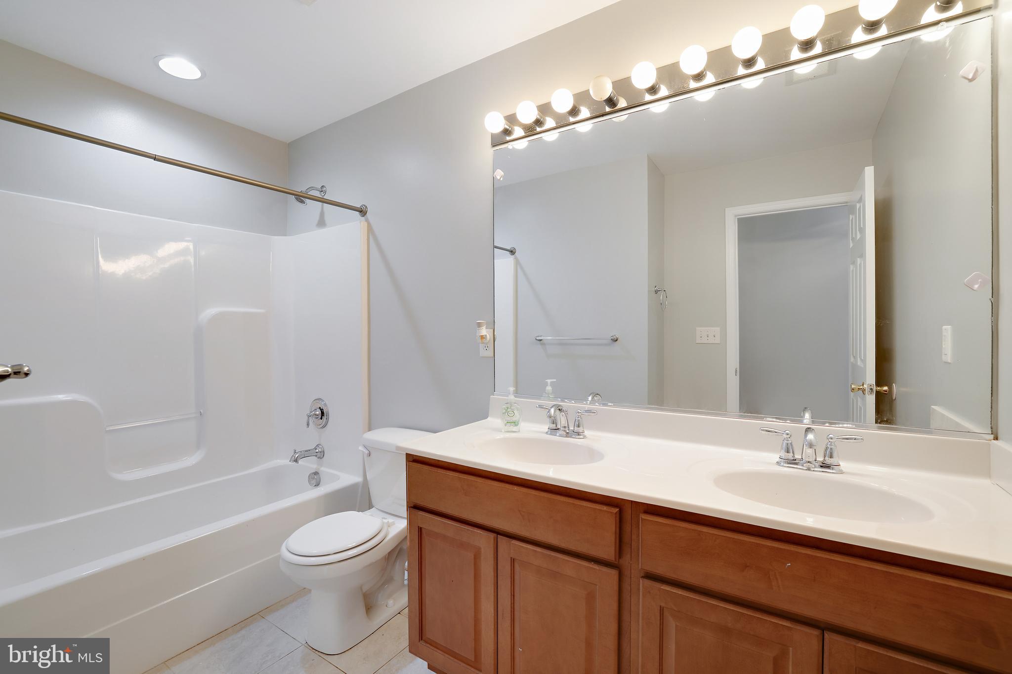 253 Carroll Road Pasadena, MD 21122 - Photo 27 of 40