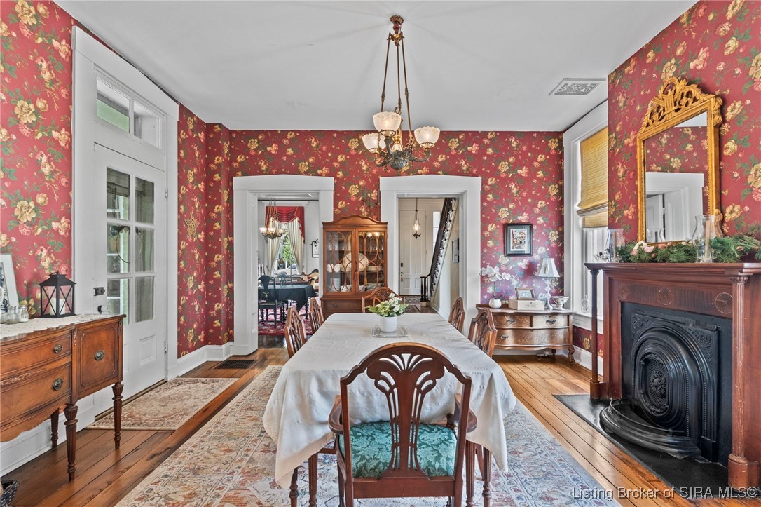 708 East Main Street Madison, IN 47250 - Photo 11 of 66 dining room