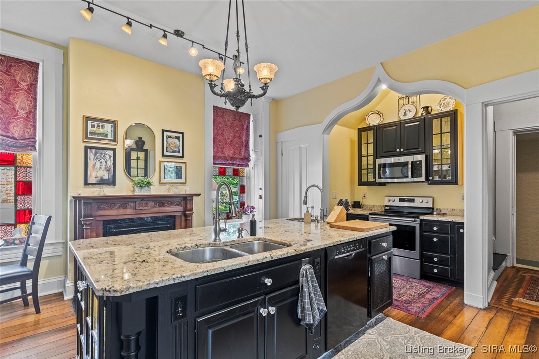 708 East Main Street Madison, IN 47250 - Photo 14 of 66 Large updated eat in kitchen