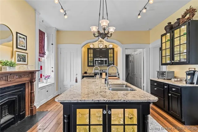 $799,900 | 708 East Main Street, Madison, IN 47250