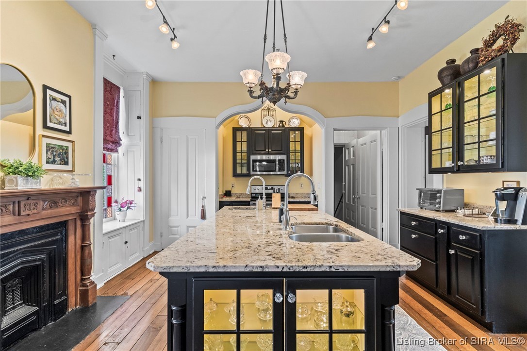 708 East Main Street Madison, IN 47250 - Photo 18 of 66 Kitchen