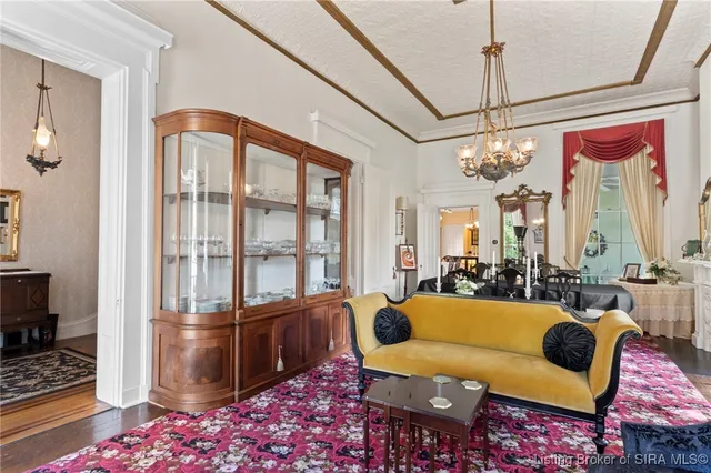 $799,900 | 708 East Main Street, Madison, IN 47250