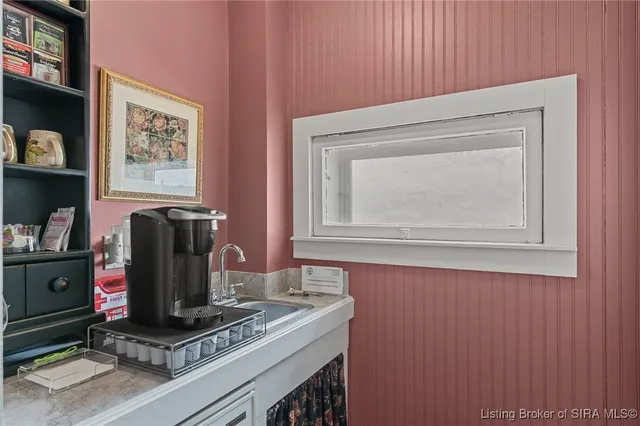 $799,900 | 708 East Main Street, Madison, IN 47250