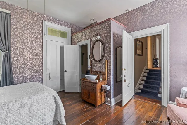 $799,900 | 708 East Main Street, Madison, IN 47250