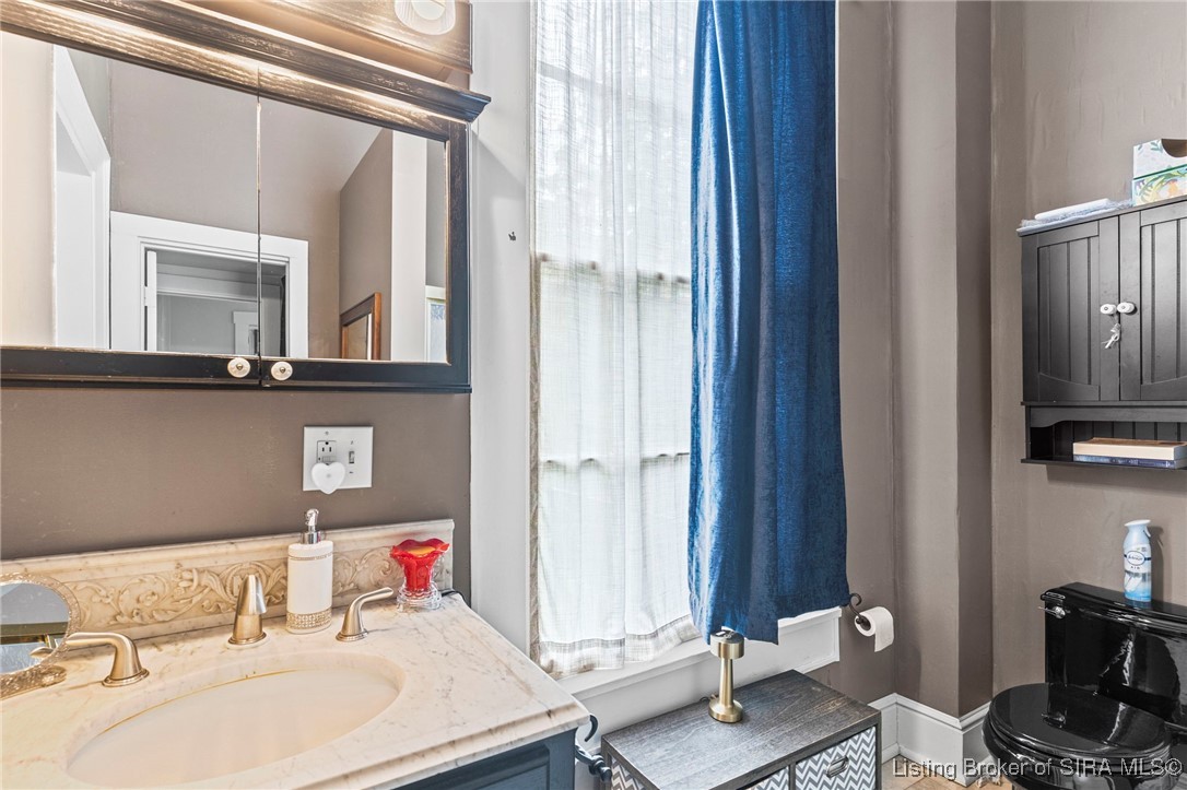 708 East Main Street Madison, IN 47250 - Photo 49 of 66