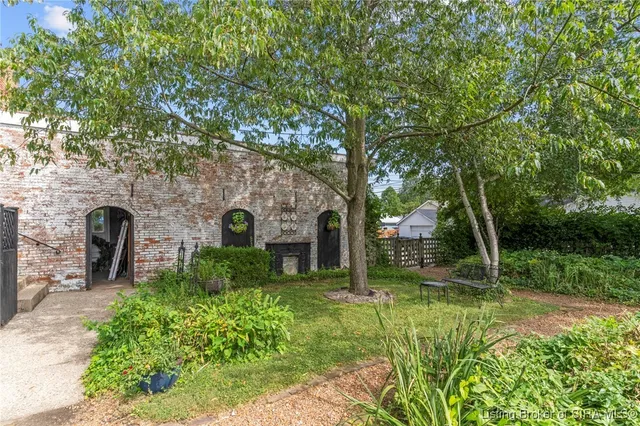 $799,900 | 708 East Main Street, Madison, IN 47250