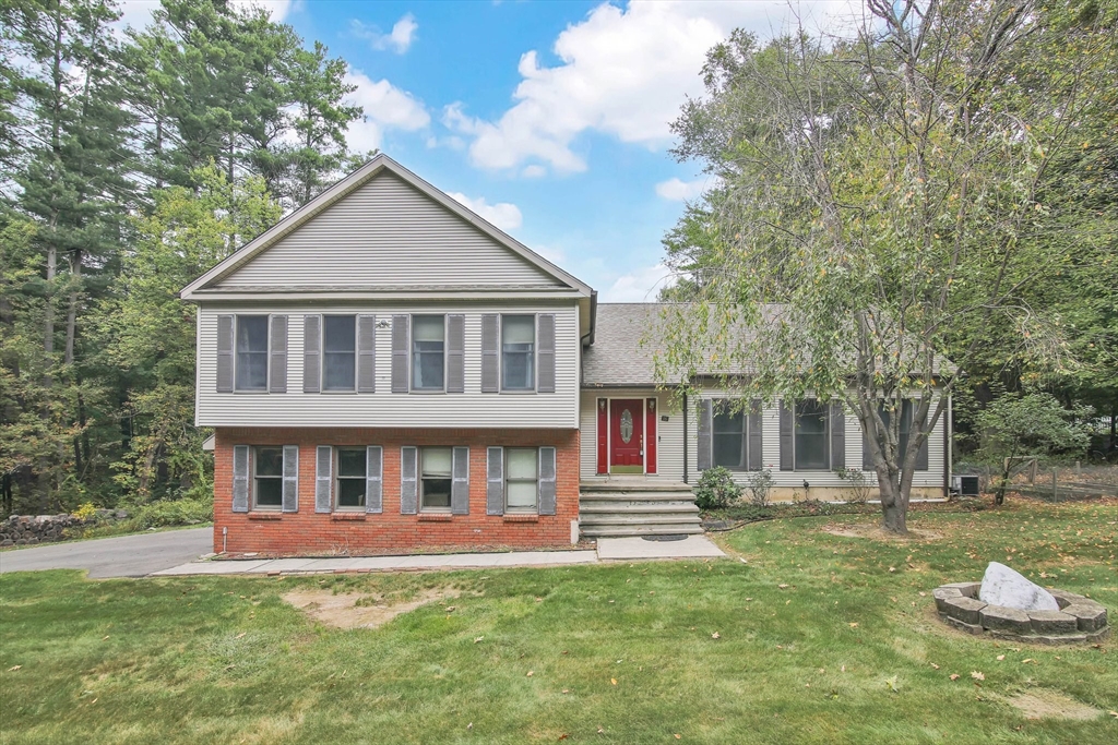 16 Hemingway Road Wilbraham, MA 01095 - Photo 1 of 40