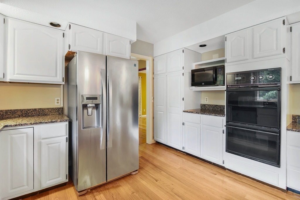 16 Hemingway Road Wilbraham, MA 01095 - Photo 13 of 40